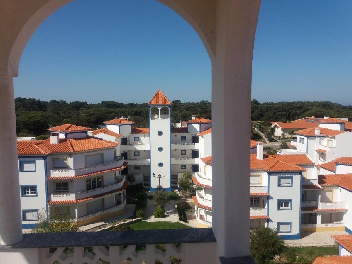 Apartamento Moura - Praia D'El Rey Golf, Surf & Beach Resort Praia del Rei Eksteriør billede